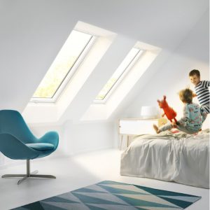 Cửa mái velux mở hất thủ công GPL 2070