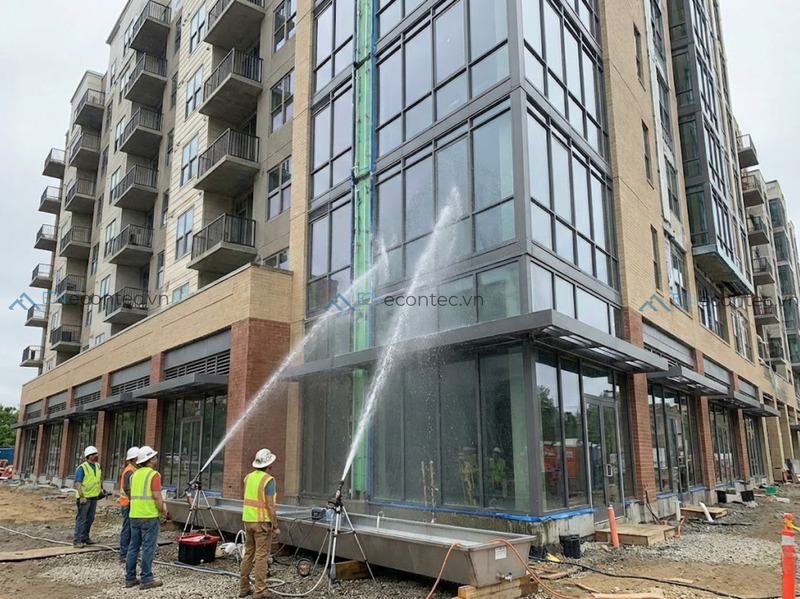 ASTM E547 bảo vệ công trình trước mưa gió áp suất cao