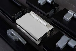 Bản lề cửa nhôm Roto chịu tải lớn, bền bỉ và vận hành êm