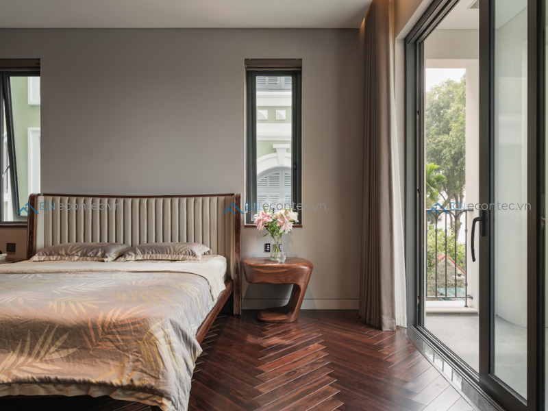 Roto Patio Lift cho cửa trượt lớn, tầm nhìn rộng mở