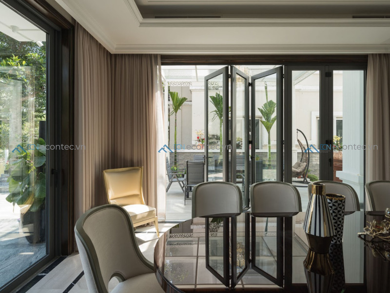 Roto Patio Fold mở rộng không gian với hệ cửa xếp trượt linh hoạt