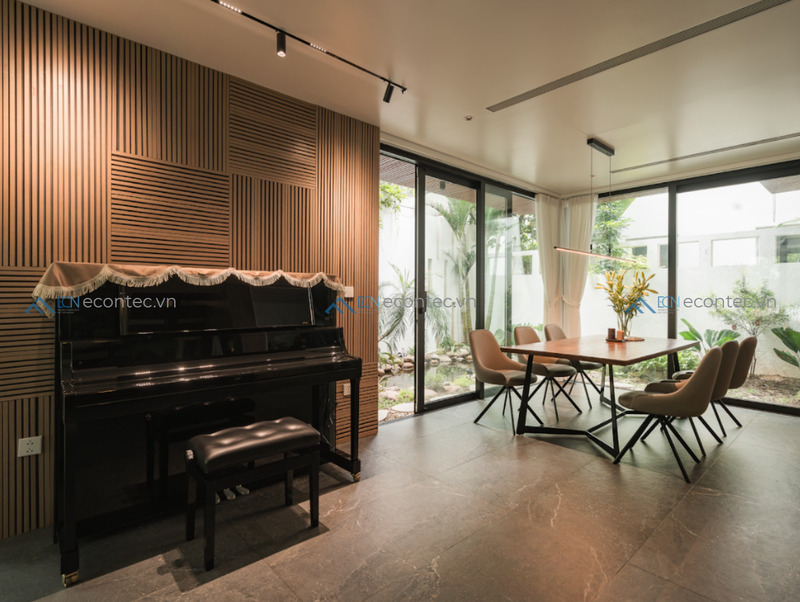 Cửa trượt Roto Patio Inowa kín khít, êm ái cho nhà cao tầng