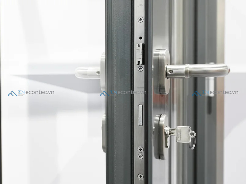 Khóa cửa nhôm Roto chuẩn Đức, an ninh đồng bộ bền vững