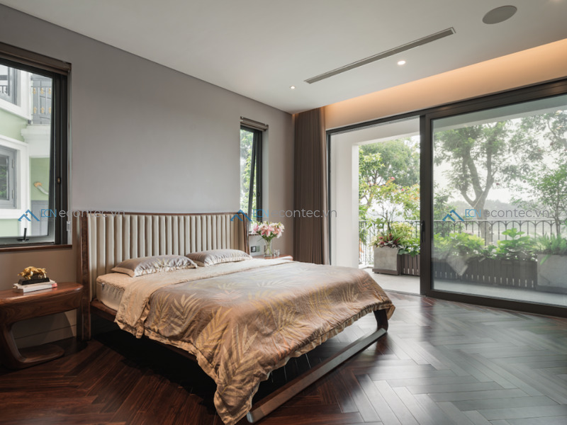 Cửa nhấc trượt Roto Patio Lift cho tầm nhìn rộng, vận hành êm ái