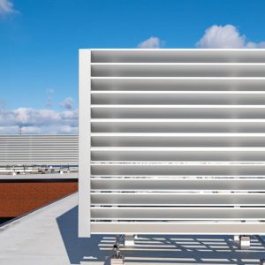 Louver tự động là hệ lam chắn nắng điều chỉnh góc linh hoạt và tăng thẩm mỹ cho công trình.