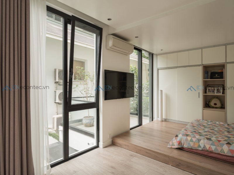 Cửa sổ mở quay Tilt & Turn FN52T chịu tải cao và cách âm tốt