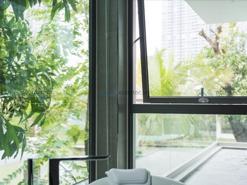 Cửa nhôm an toàn với khóa đa điểm chống đột nhập hiệu quả