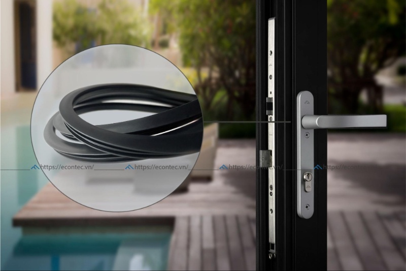 Tay nắm Roto tiện dụng và gioăng EPDM kín khít cách âm cách nhiệt hiệu quả