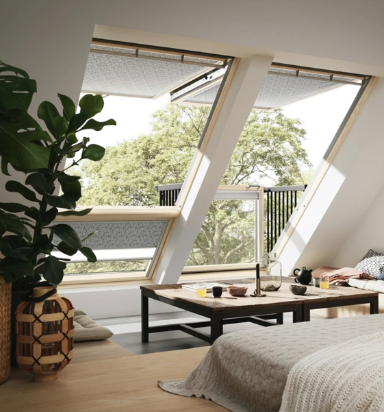 Roof Balcony CABRIO® - cửa mái biến hình thành ban công